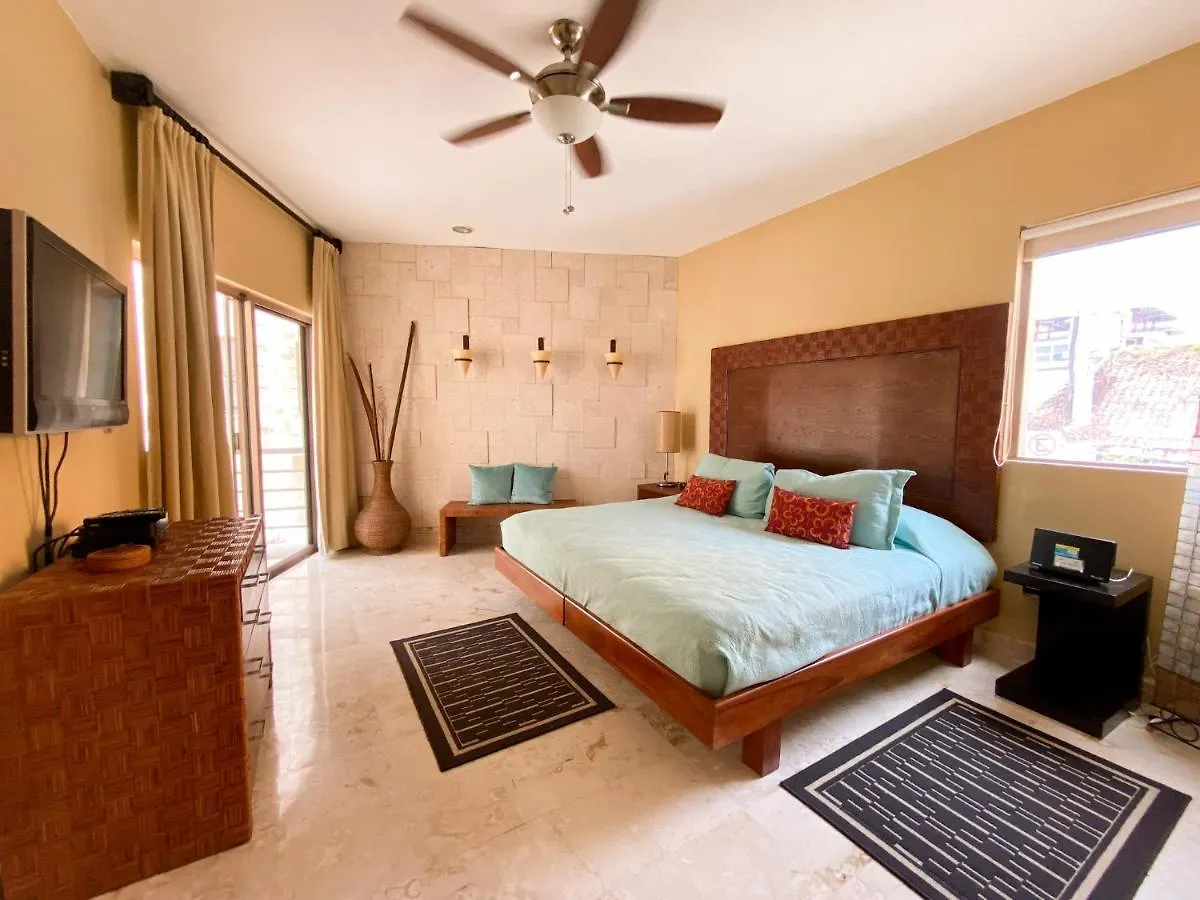 101 Corto Maltes ,3 Bedroom Condo Ocean View Playa del Carmen Mexico